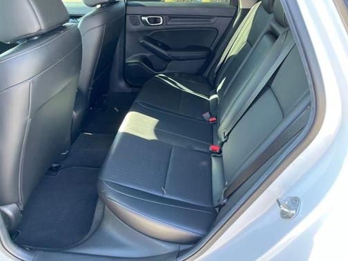 2023 Honda Civic EX-L