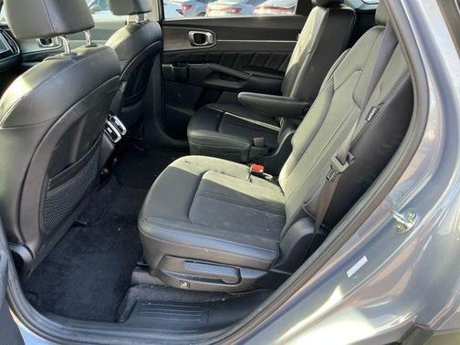 2024 Kia Sorento SX