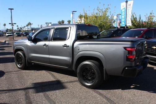 2022 Nissan Frontier S