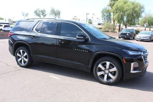 2022 Chevrolet Traverse LT Leather