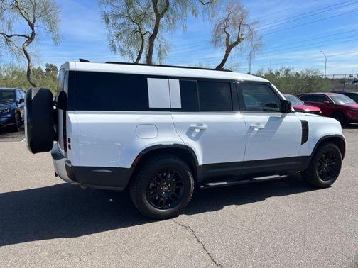 2025 Land Rover Defender P300 S