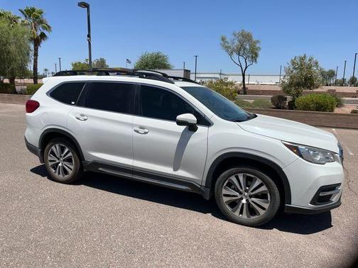 Crystal White Pearl 2021 Subaru Ascent Limited 7-Passenger