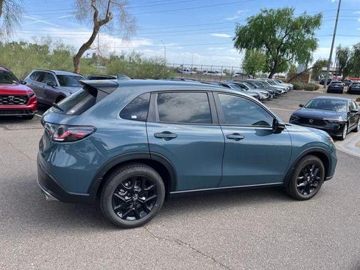 Pearl 2024 Honda HR-V Sport