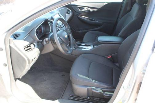 2017 Chevrolet Malibu 1LS