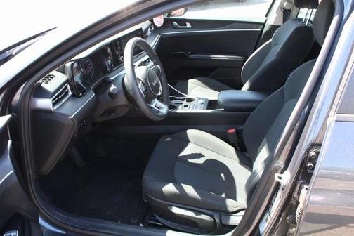 2022 Kia K5 LXS