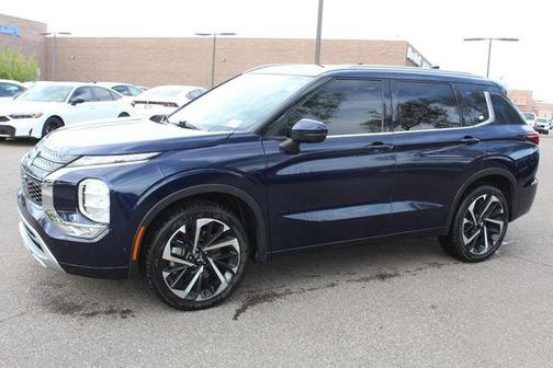 2022 Mitsubishi Outlander SEL