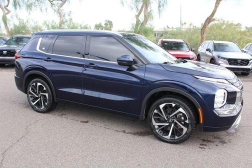 2022 Mitsubishi Outlander SEL