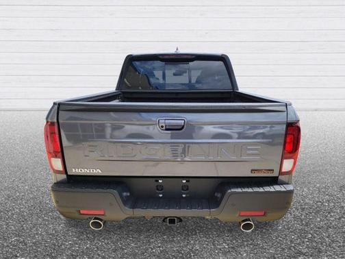 Modern Steel Metallic 2026 Honda Ridgeline TrailSport+
