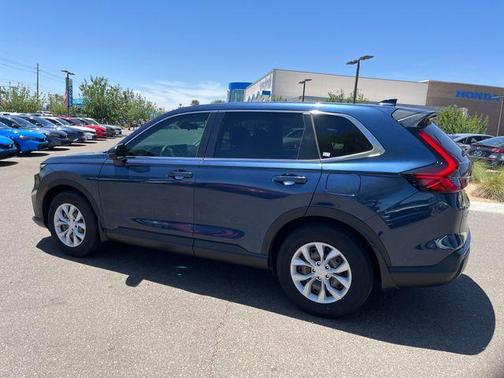 Canyon 2024 Honda CR-V LX