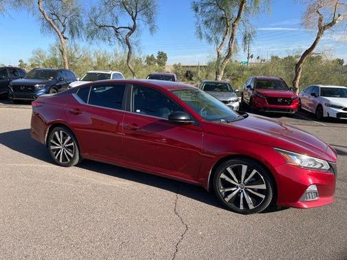 2020 Nissan Altima 2.5 SR