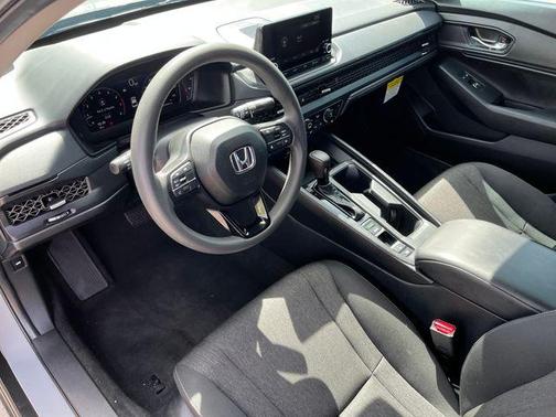 Urban Gray Pearl 2025 Honda Accord SE