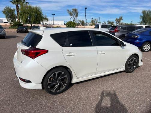 2017 Toyota Corolla iM Base