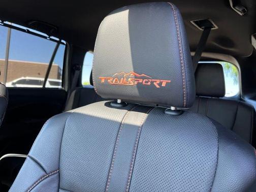 Crystal Black Pearl 2023 Honda Passport TrailSport