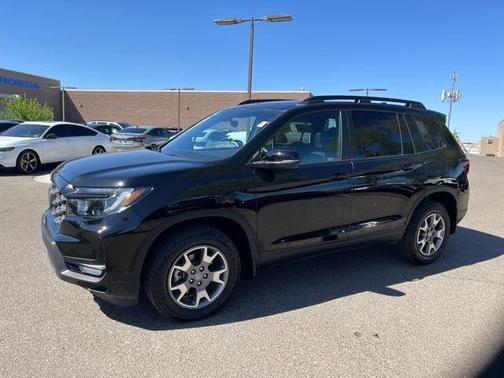 Crystal Black Pearl 2023 Honda Passport TrailSport