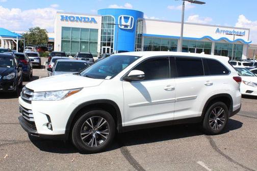 2019 Toyota Highlander LE