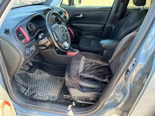 2018 Jeep Renegade Trailhawk