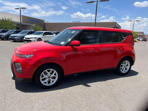 2022 Kia Soul LX