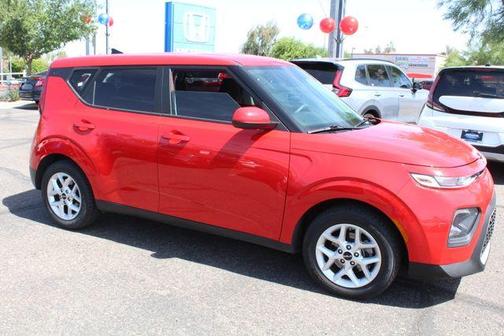 2022 Kia Soul LX