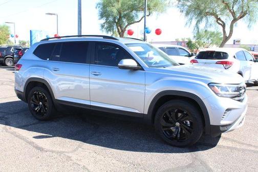 2023 Volkswagen Atlas 3.6L SE w/Technology