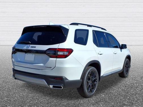 2025 Honda Pilot Touring+