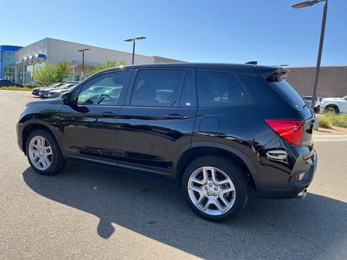 Crystal Black Pearl 2024 Honda Passport EX-L