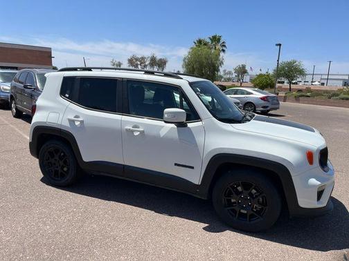 Alpine White Clearcoat 2020 Jeep Renegade Altitude