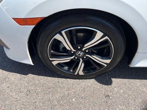 2017 Honda Civic Touring