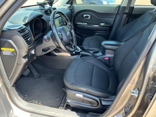 Titanium Gray 2016 Kia Soul +