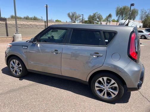 Titanium Gray 2016 Kia Soul +