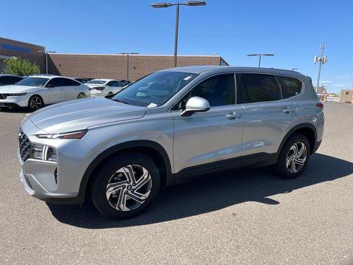 Shimmering Silver Pearl 2023 Hyundai SANTA FE SE