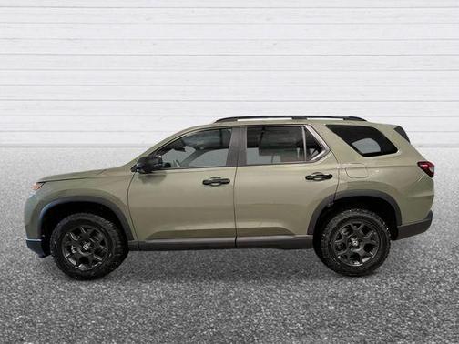 Ash Green 2026 Honda Pilot TrailSport