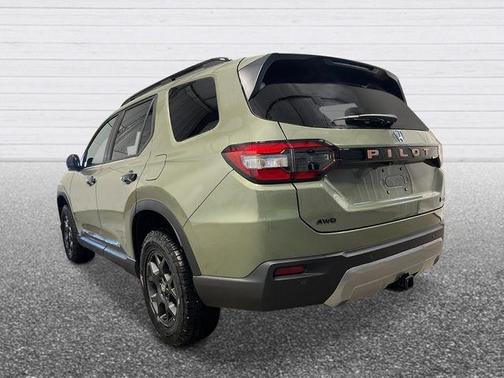 Ash Green 2026 Honda Pilot TrailSport