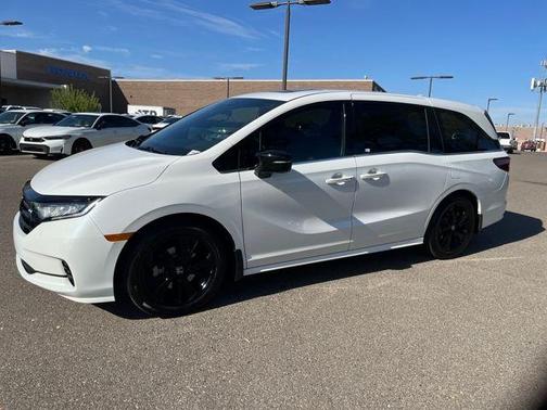 2024 Honda Odyssey Sport