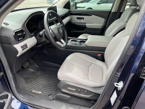 Obsidian Blue Pearl 2025 Honda Pilot EX-L
