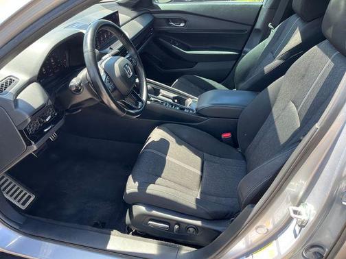 Lunar Silver Metallic 2023 Honda Accord Hybrid Sport