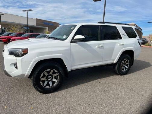 2022 Toyota 4Runner TRD Off Road