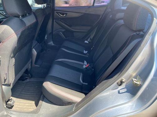Ice Silver Metallic 2018 Subaru Impreza 2.0i Sport