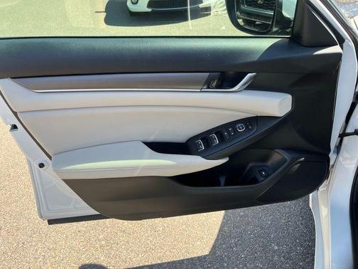 2021 Honda Accord LX 1.5T