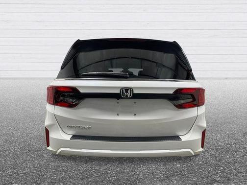 Platinum White Pearl 2026 Honda Odyssey EX-L