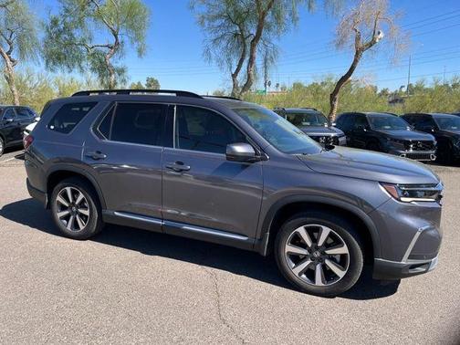 Modern Steel Metallic 2024 Honda Pilot Touring