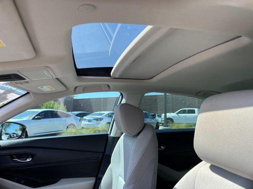 Platinum White Pearl 2023 Honda Accord EX