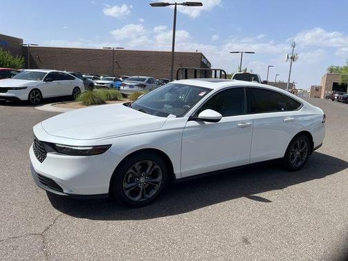 Platinum White Pearl 2023 Honda Accord EX