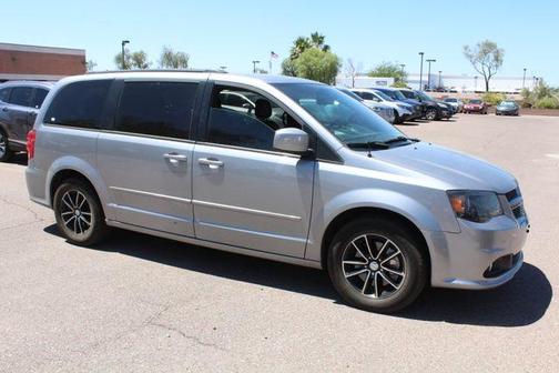 2016 Dodge Grand Caravan R/T