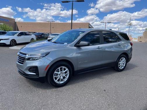 Sterling Gray Metallic 2023 Chevrolet Equinox LS