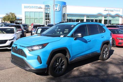 2020 Toyota RAV4 LE