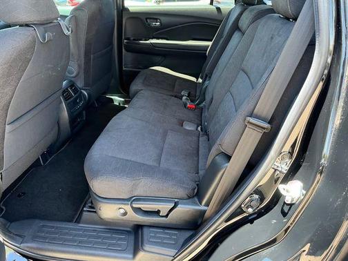 2022 Honda Pilot Sport