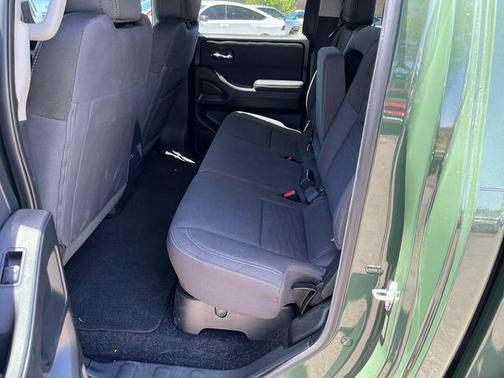 Tactical Green 2024 Nissan Frontier SV