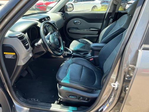 Titanium Gray 2016 Kia Soul +