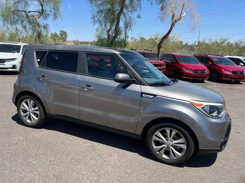 Titanium Gray 2016 Kia Soul +