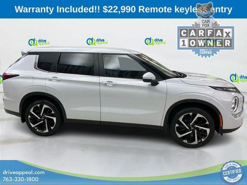 2023 Mitsubishi Outlander SE